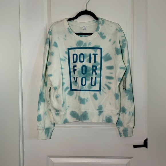 NWT Time and Tru Women's Tie Dye Graphic Sweatshirt L - Picture 1 of 4